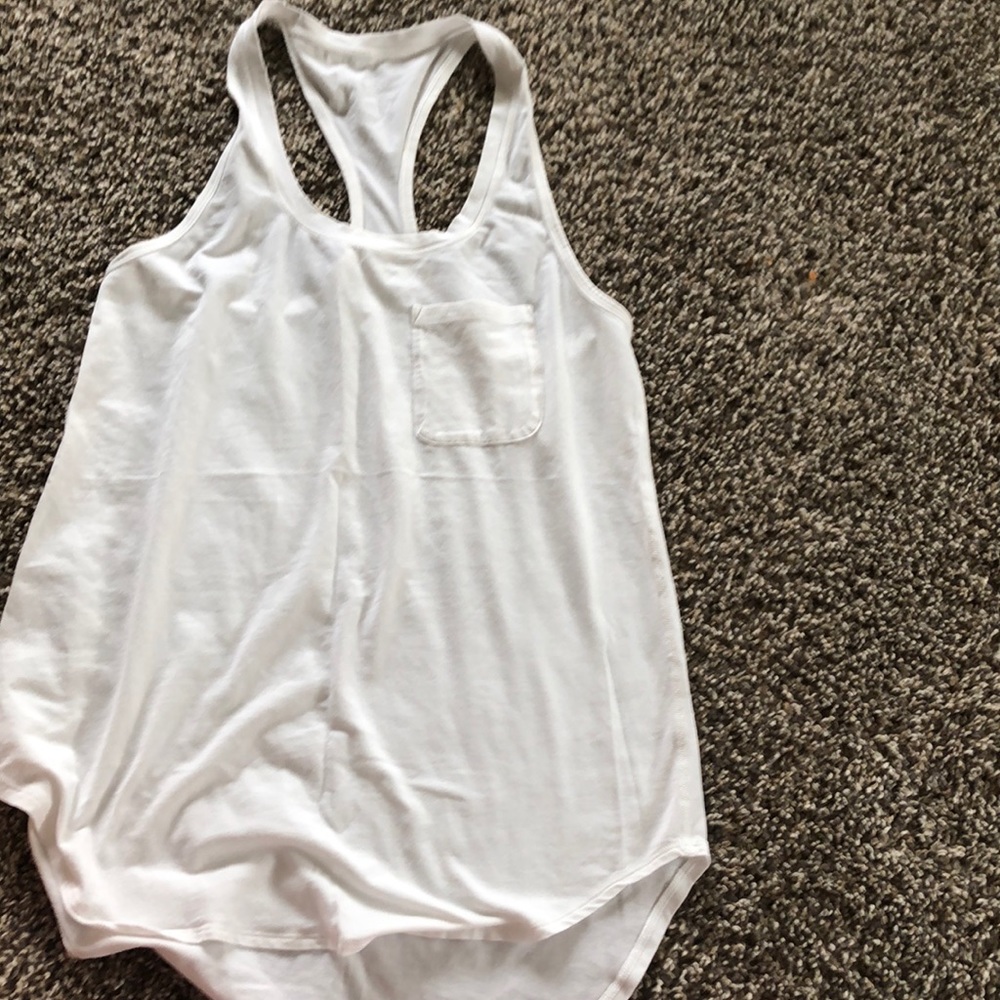 Lululemon tank top with pocket